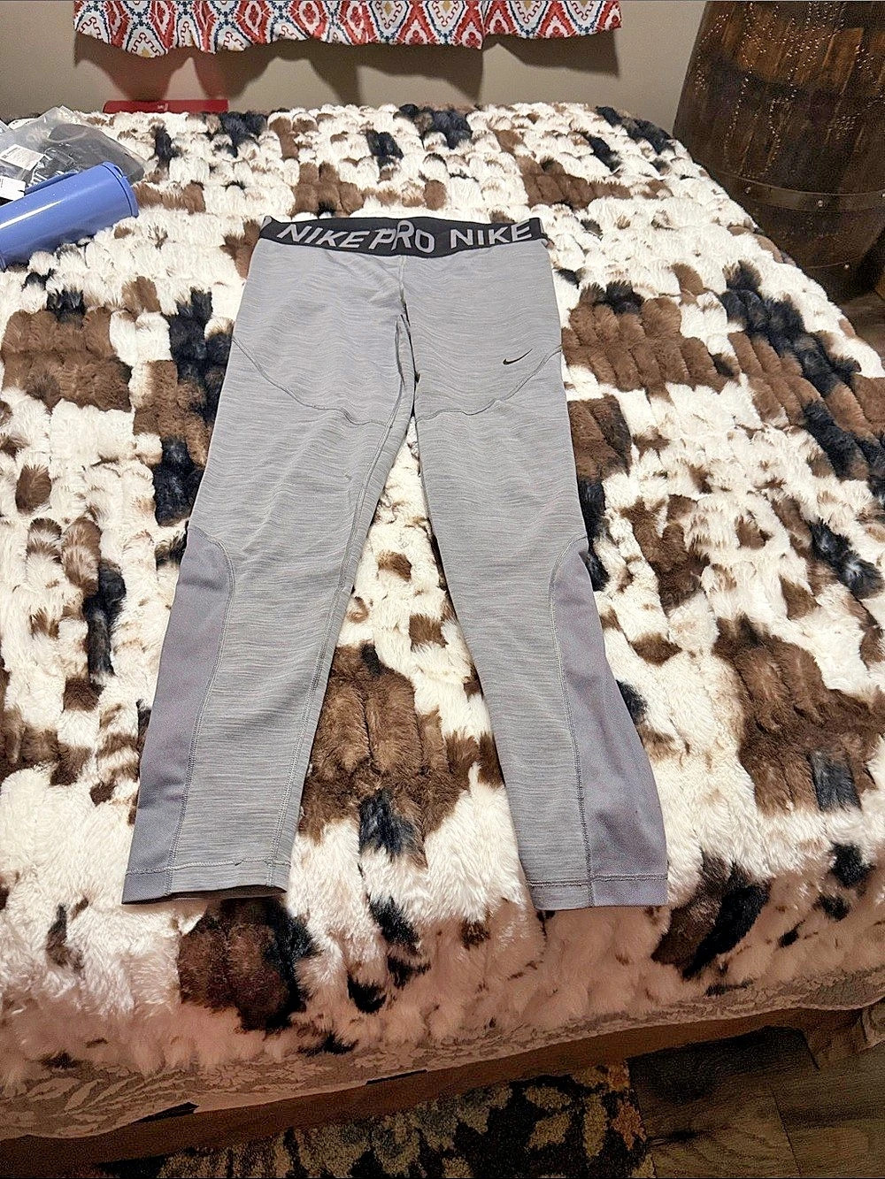 Nike Pro HyperWarm Leggings Gray & Black Medium